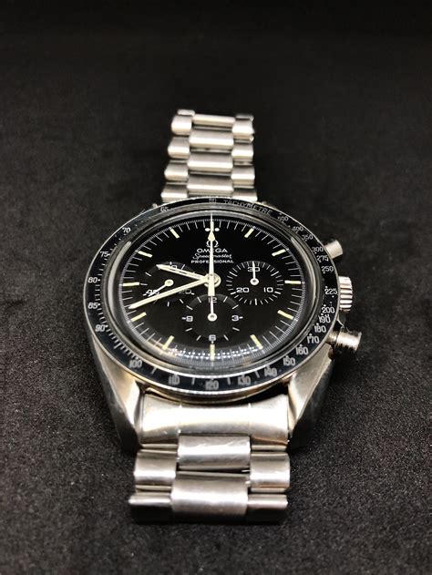 omega speedmaster maintenance cost|omega watch maintenance cost.